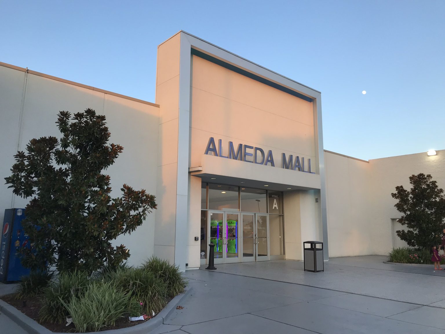Almeda Mall Houston Historic Retail