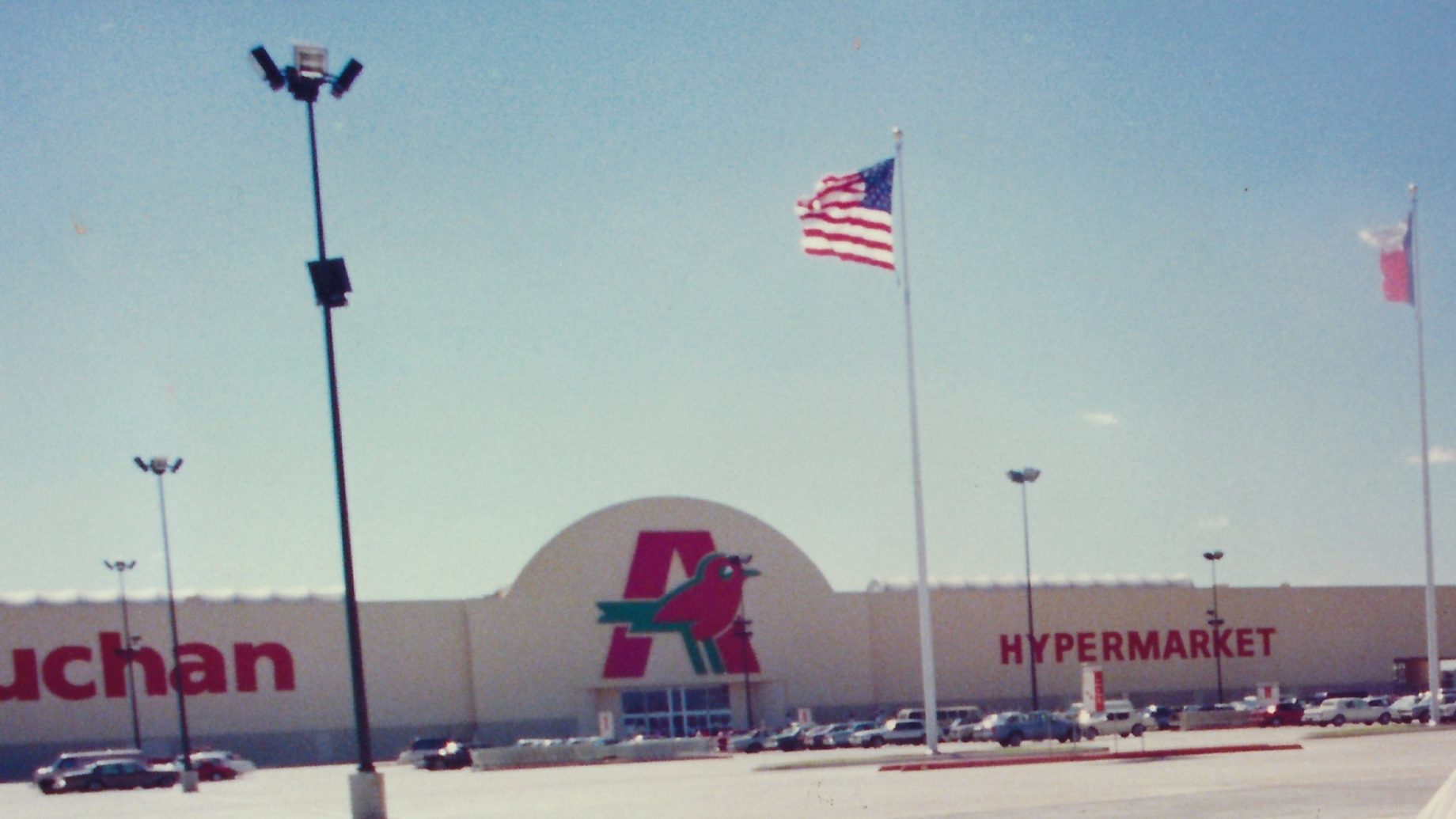 Retail Wrap: Tim Hortons starts expansion to Texas in Houston