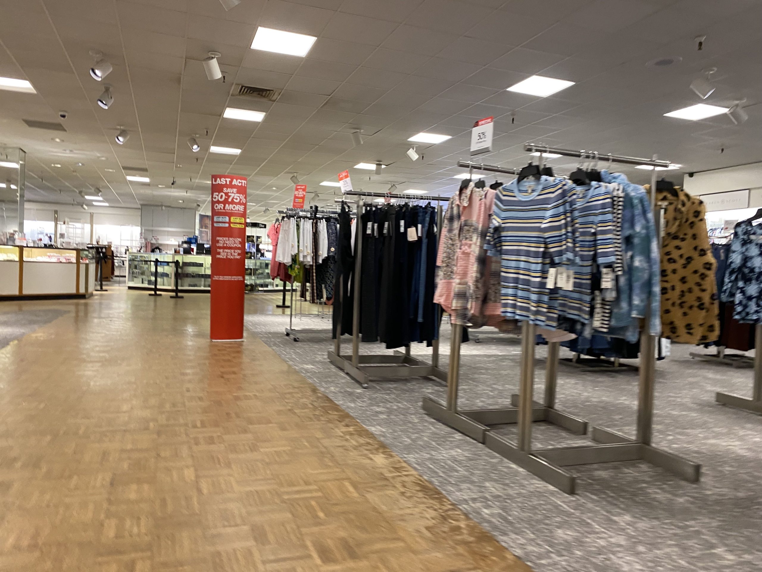 What Macy's is doing to combat criticism of its aging mall locations