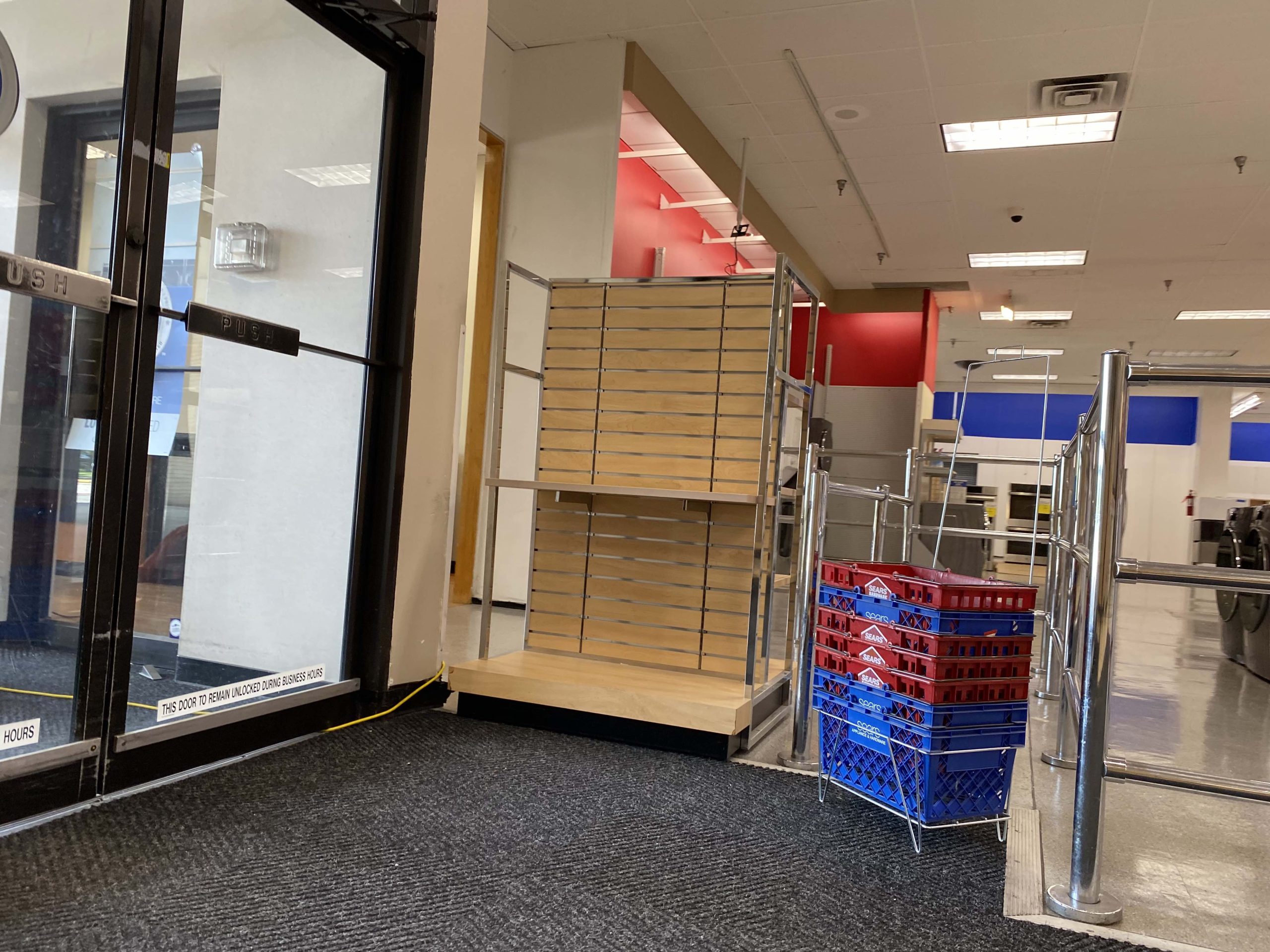 Sears Willowbrook fills out their space, and how did it end up a