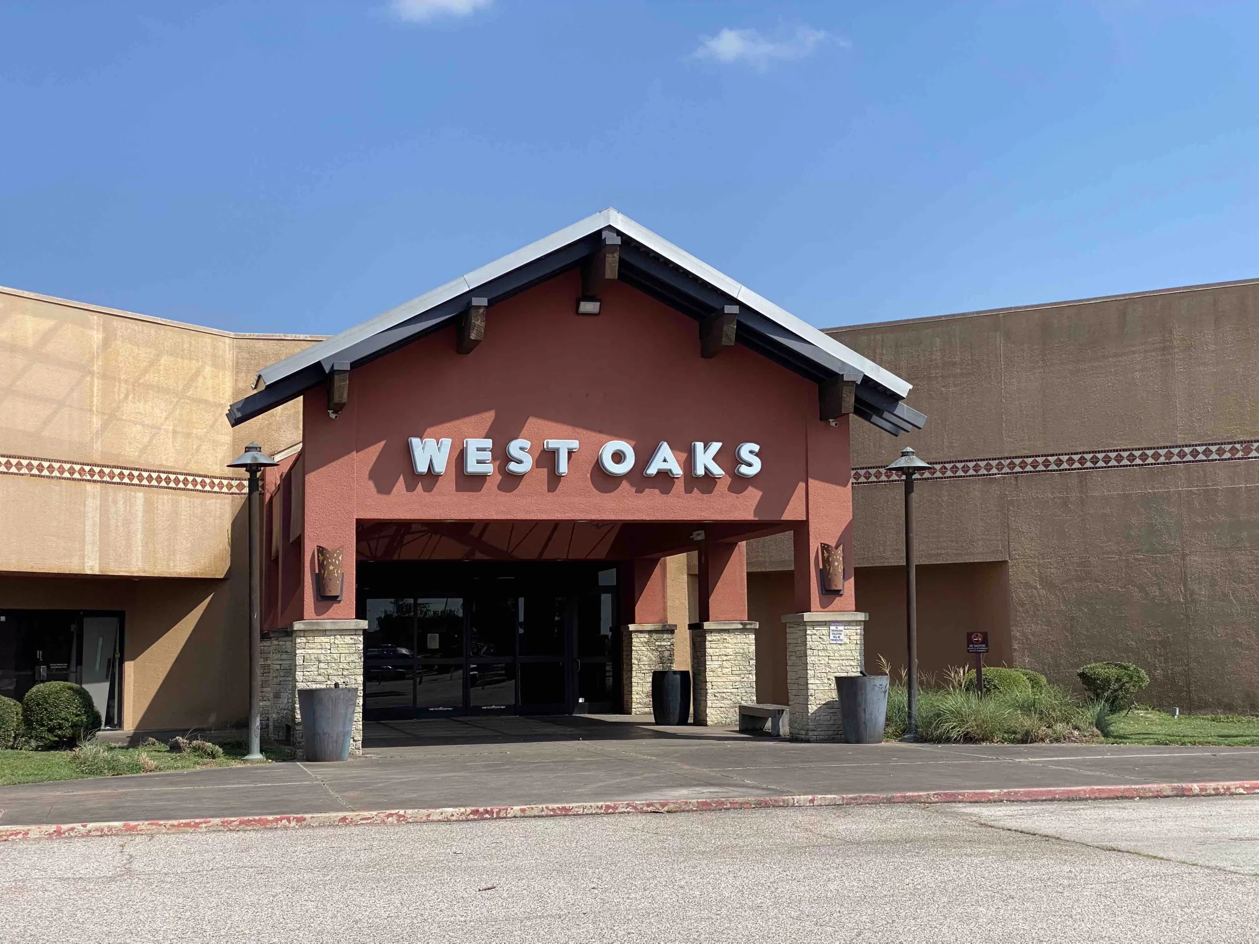West Oaks Mall